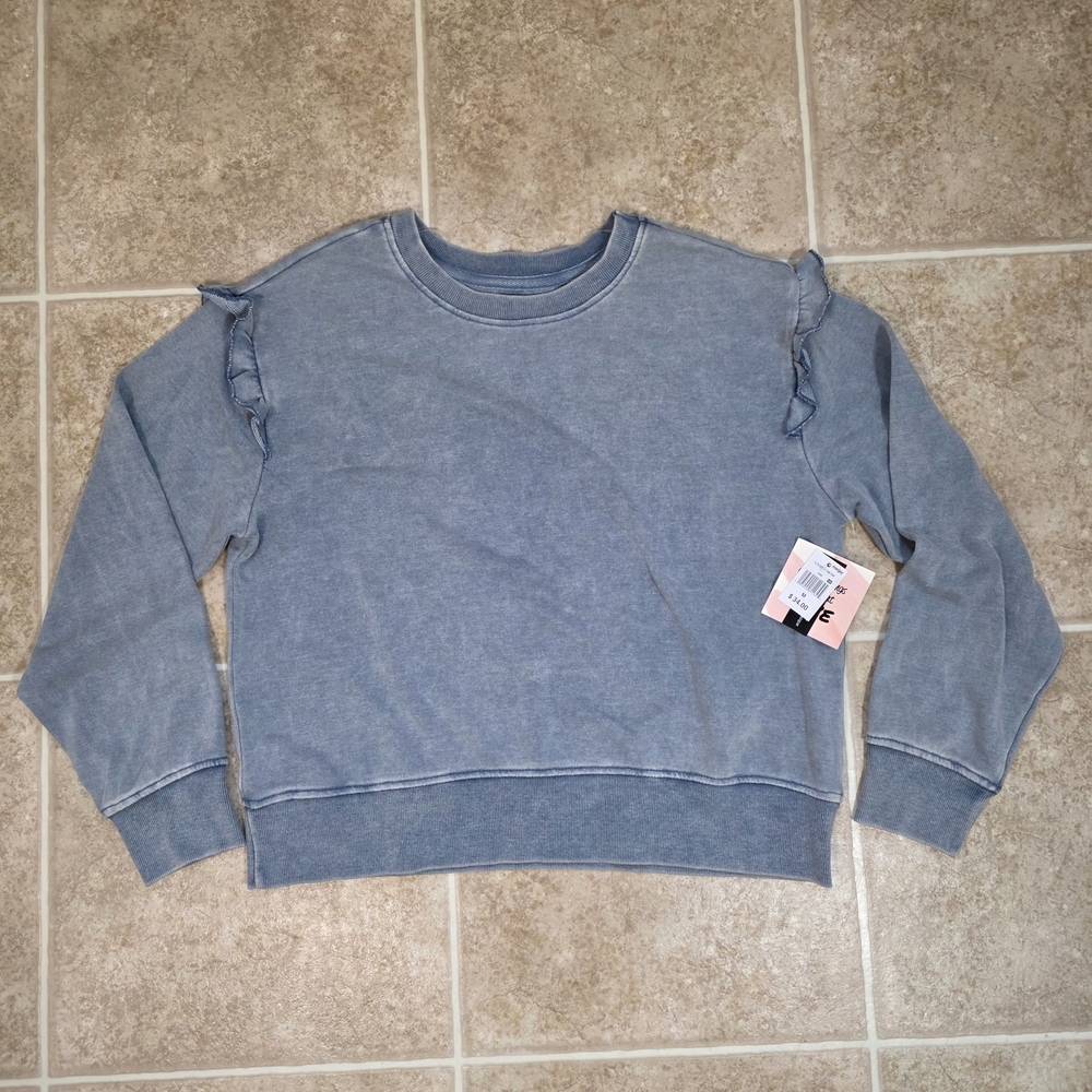 NWT Blue Ruffle Lounge Set Sweatshirt & Shorts Medium - Picture 2 of 12